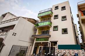 Goroomgo Moonlight Premium Bhubaneswar
