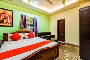 Goroomgo Moonlight Premium Bhubaneswar