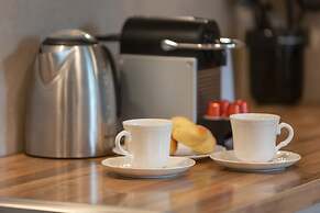 Soft Beige Raniuszka by Renters