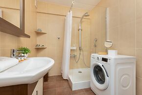 Soft Beige Raniuszka by Renters