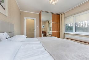 Soft Beige Raniuszka by Renters