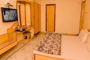 Vrinda Hotel