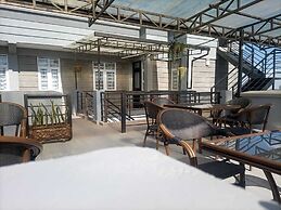 Lux Suites Narok Holiday Homes