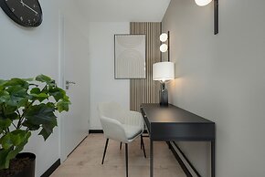 Elegant Apartment in Wroclaw by Renters