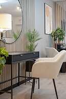 Elegant Studio in Wroclaw by Renters