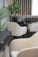 Elegant Studio in Wroclaw by Renters