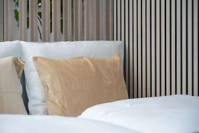 Elegant Studio in Wroclaw by Renters