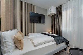 Elegant Studio in Wroclaw by Renters