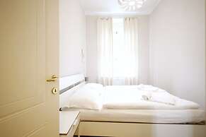 HeyMi Apartments Karlsplatz