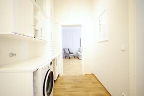 HeyMi Apartments Karlsplatz