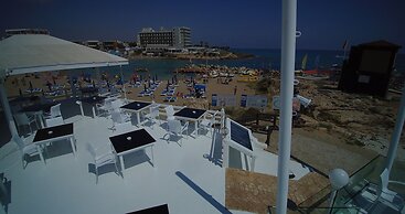 Pola Costa Beach Hotel Apartment