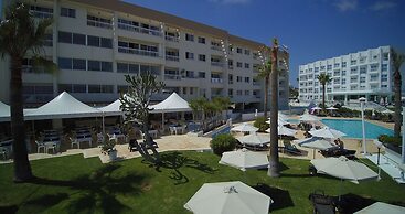 Pola Costa Beach Hotel Apartment