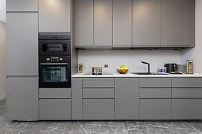 Luxurious Apartment in Gdynia by Renters