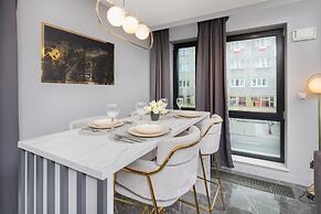 Luxurious Apartment in Gdynia by Renters