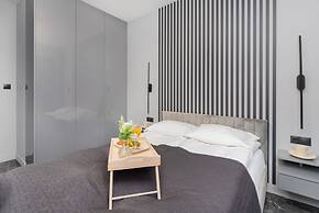 Luxurious Apartment in Gdynia by Renters
