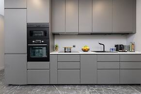 Luxurious Apartment in Gdynia by Renters