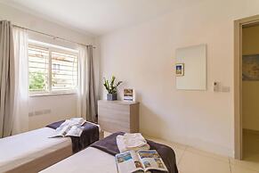 SwieqiStay room2 private bath - Paceville