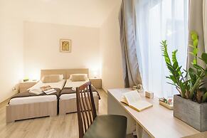 SwieqiStay room2 private bath - Paceville