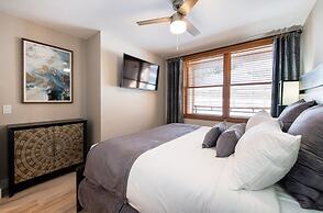 Premium Unit 1307 - 1 Bedroom - Zephyr Mountain 1 Condo