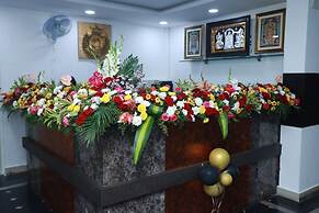 Urban Stay Chairmen Hotel