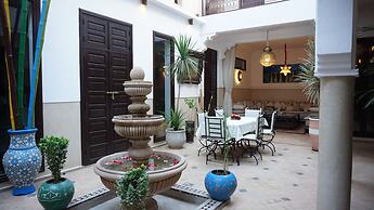 Riad Kalé Polis