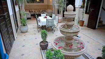 Riad Kalé Polis