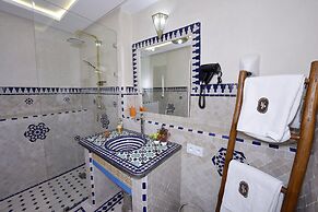 Riad Kalé Polis