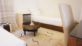 Riad Kalé Polis