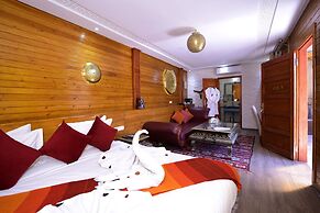 Riad Kalé Polis