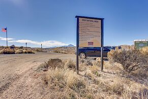 Cortez Retreat w/ Hot Tub - 11 mi to Mesa Verde!