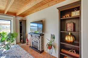 Cortez Retreat w/ Hot Tub - 11 mi to Mesa Verde!