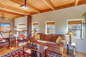 Cortez Retreat w/ Hot Tub - 11 mi to Mesa Verde!