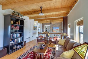 Cortez Retreat w/ Hot Tub - 11 mi to Mesa Verde!