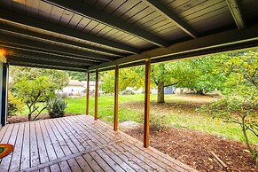 Modern Oregon Getaway w/ Fireplace, Yard & Deck