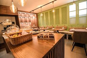 Aqueduct Boutique B&B