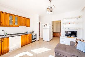 Kybele Apartment