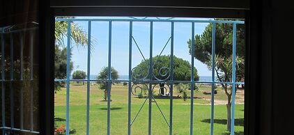 Villa Malyma Zahora - Beach Front Sea View