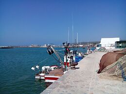 Villa Malyma Zahora - Beach Front Sea View