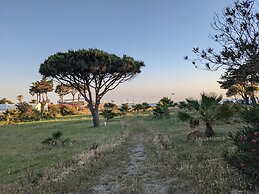 Villa Malyma Zahora - Beach Front Sea View