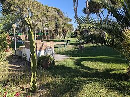 Villa Malyma Zahora - Beach Front Sea View
