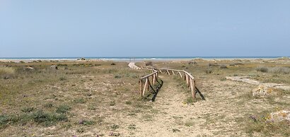 Villa Malyma Zahora - Beach Front Sea View