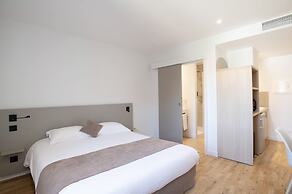 Logis les Cepages-Restaurant le Raisin