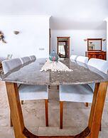 Villa Alis