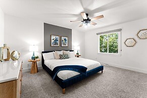 Lakefront Living W/optional Boat Rental