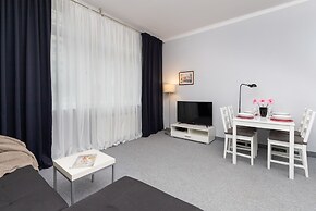 Charming Apartment in Warsaw by Renters
