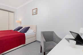 Charming Apartment in Warsaw by Renters