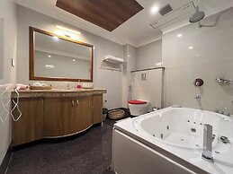 ROYALE de' CASA RESORT KAZIRANGA