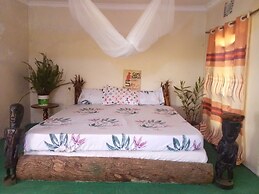 GAME CHANGERS LODGE - SAFARI