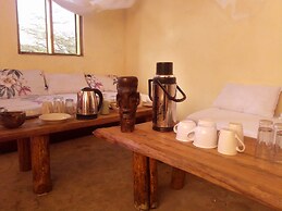 GAME CHANGERS LODGE - SAFARI