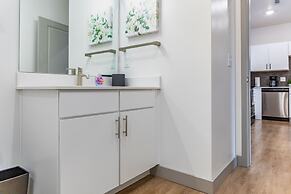 Brand New Suite in Kansas City